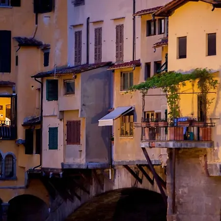 Lägenhet On The Ponte Vecchio *