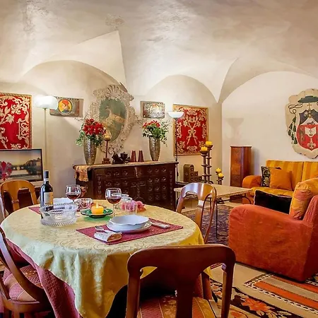 Appartement On The Ponte Vecchio *